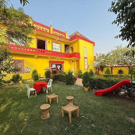Bundeli Farm Resort & Banquet Орча Екстериор снимка